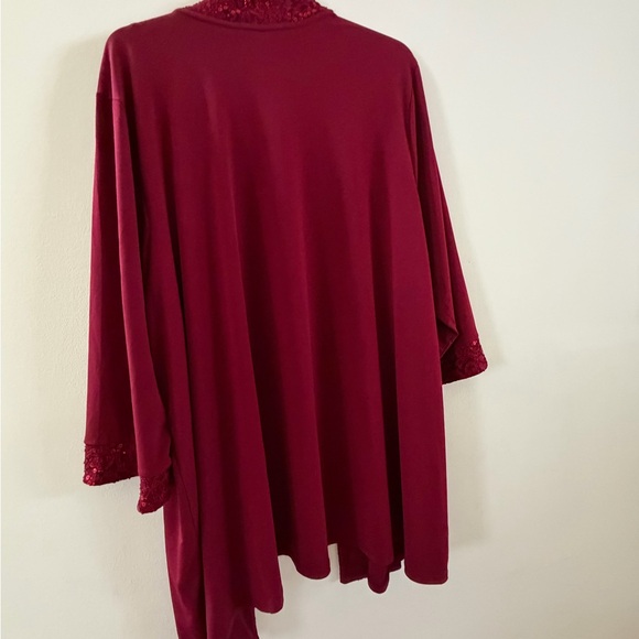 Catherines Deep Red Lace-Trimmed Robe - Picture 7 of 7